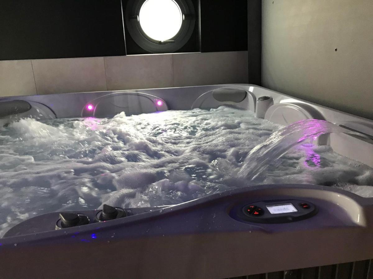 Gite Spa Sauna Piscine Aubin-Saint-Vaast Buitenkant foto